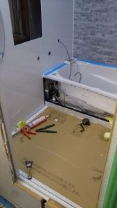 ユニットバス組立工事