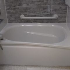 愛着のある我が家でいつまでも・・・安心して入浴できる喜びに満足しています。