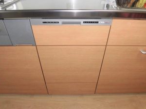 卓上用食洗機の洗浄音が気になっていましたが、ビルトイン食器機は音が静かで快適です。