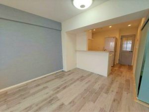 リビングドアはＬＩＸＩＬ製をチョイス。奥様のこだわりが隅々まで活かされています。