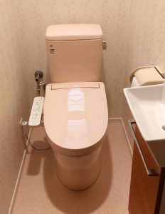 使い慣れた袖操作タイプを採用