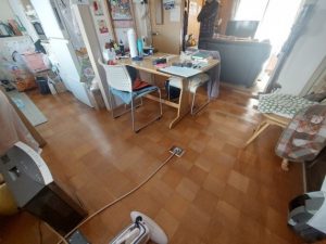 リビングの生活動線にたわみがあります