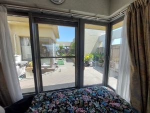 日差しを気にせずルーフバルコニーのガーデニングを愛でることができます