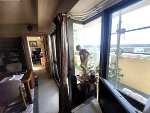 上階にお住まいで遮ることなく日差しが室内へ降り注ぎます