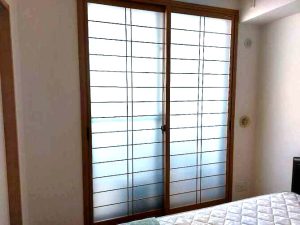 障子窓風複層ガラスは繊細な格子デザインが美しく品のある仕上がりに